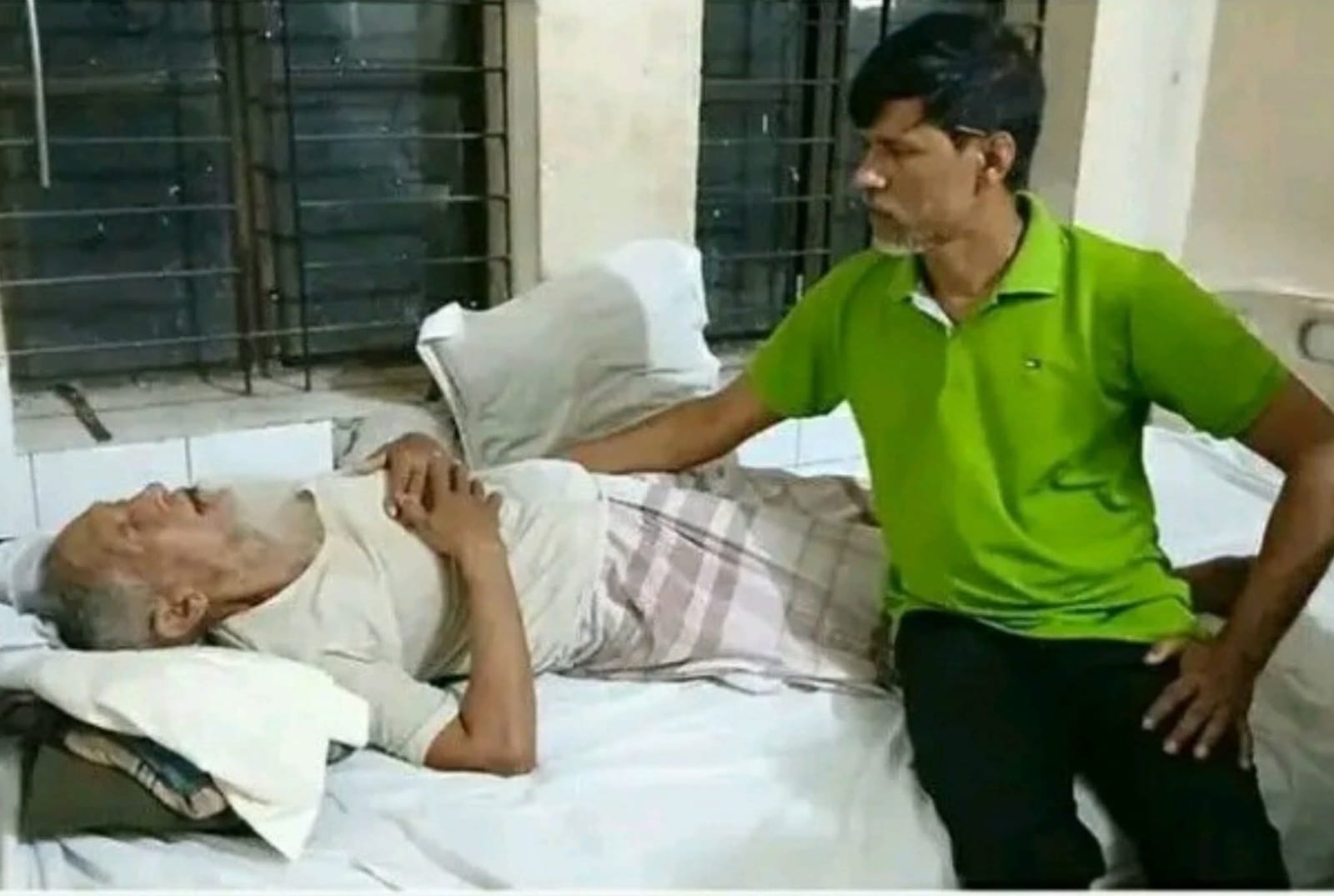 তেঁতুলিয়ায় বীর মুক্তিযোদ্ধাকে বেঁধে নির্যাতনের অভিযোগ