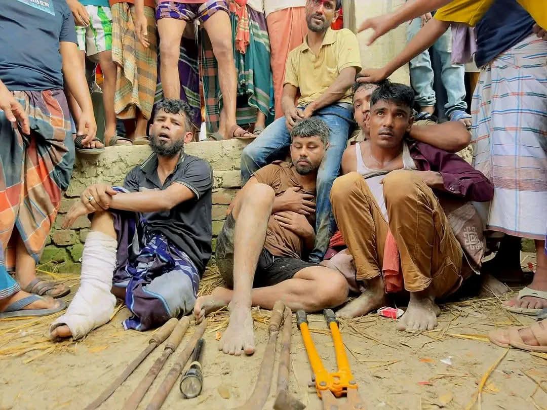কুমিল্লার চান্দিনায় ডাকাতির প্রস্তুতিকালে দেশিয় অস্ত্রসহ ৫ সন্দেহভাজন আটক