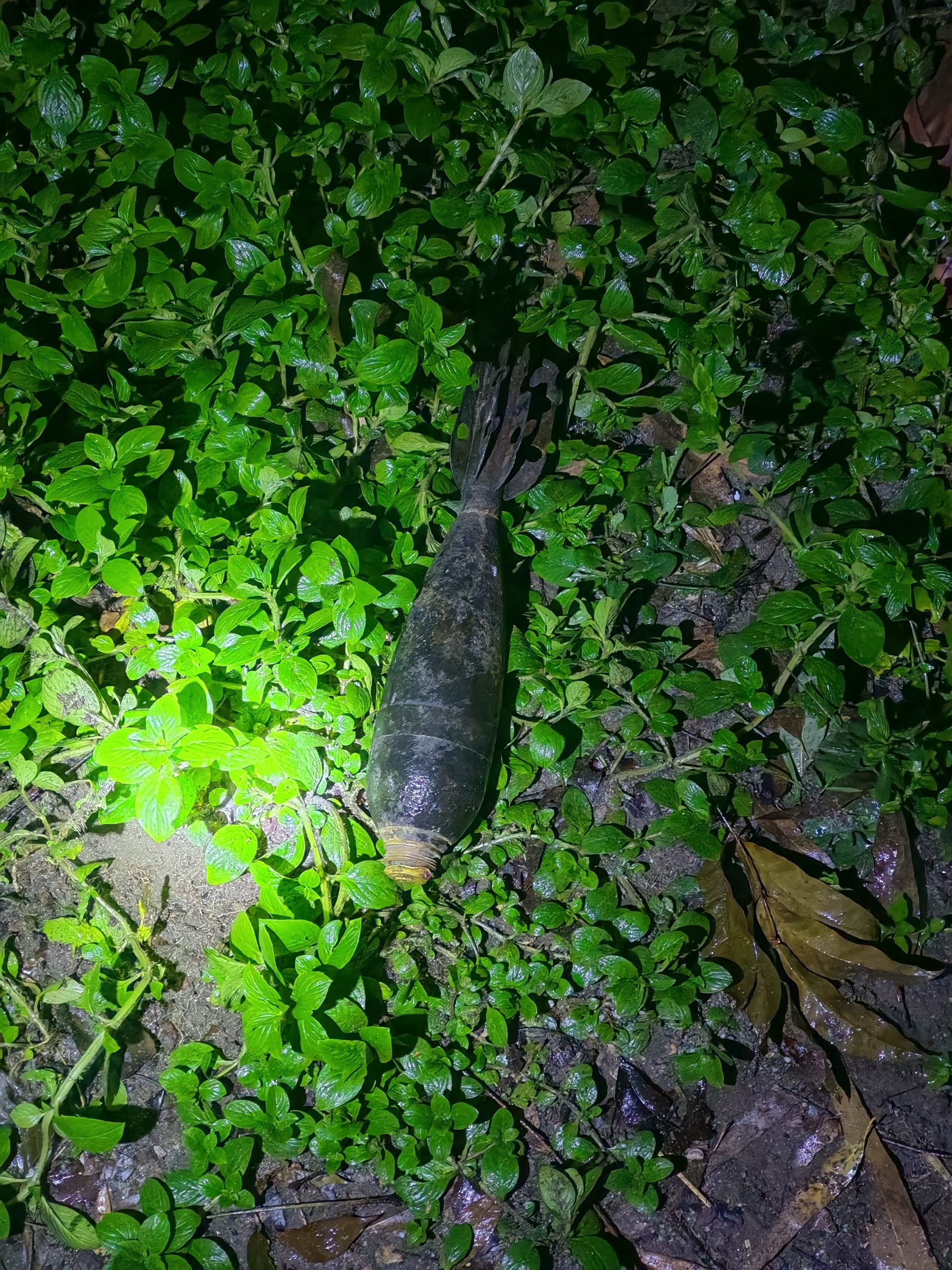 পঞ্চগড়ে মধ্যরাতে পরিত্যক্ত মর্টারশেল উদ্ধার