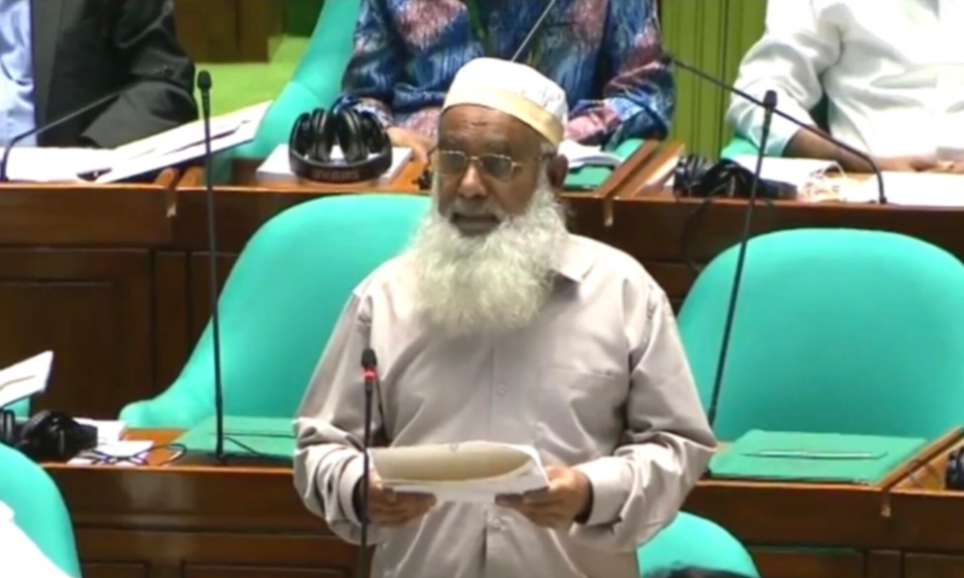 কুমিল্লা বিমানবন্দর চালুর জোর দাবি এমপি মনিরুল হক চৌধুরীর