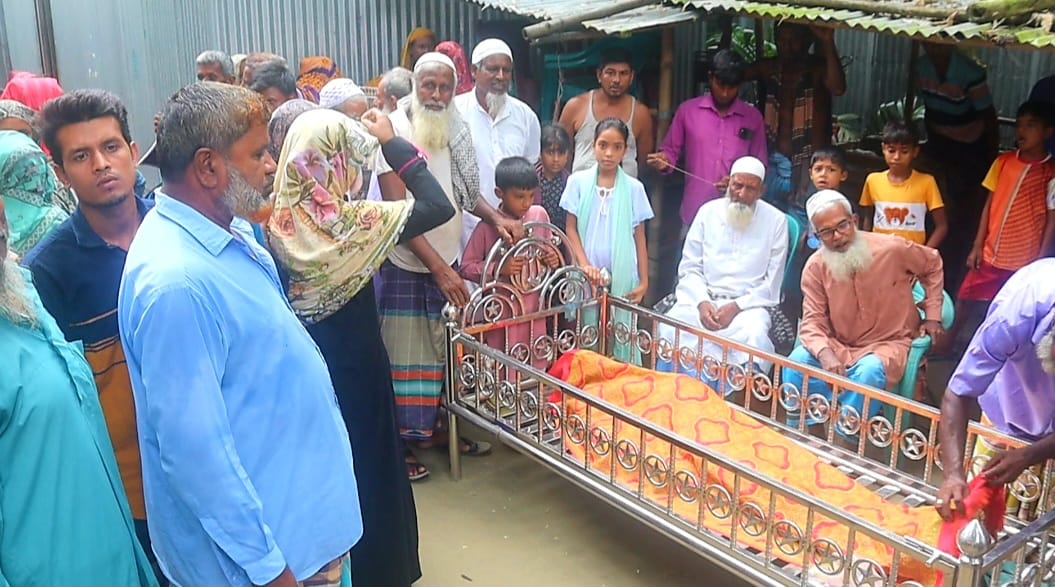 রাজিবপুরে সাপের কামড়ে বৃদ্ধের মৃত্যু, বর্ষা মৌসুমে আতঙ্ক