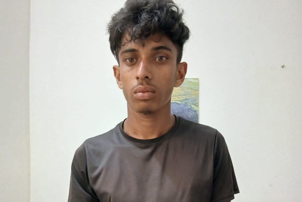 তেঁতুলিয়ায় ১৩ জাল পাসপোর্টসহ এক যুবককে গ্রেফতার