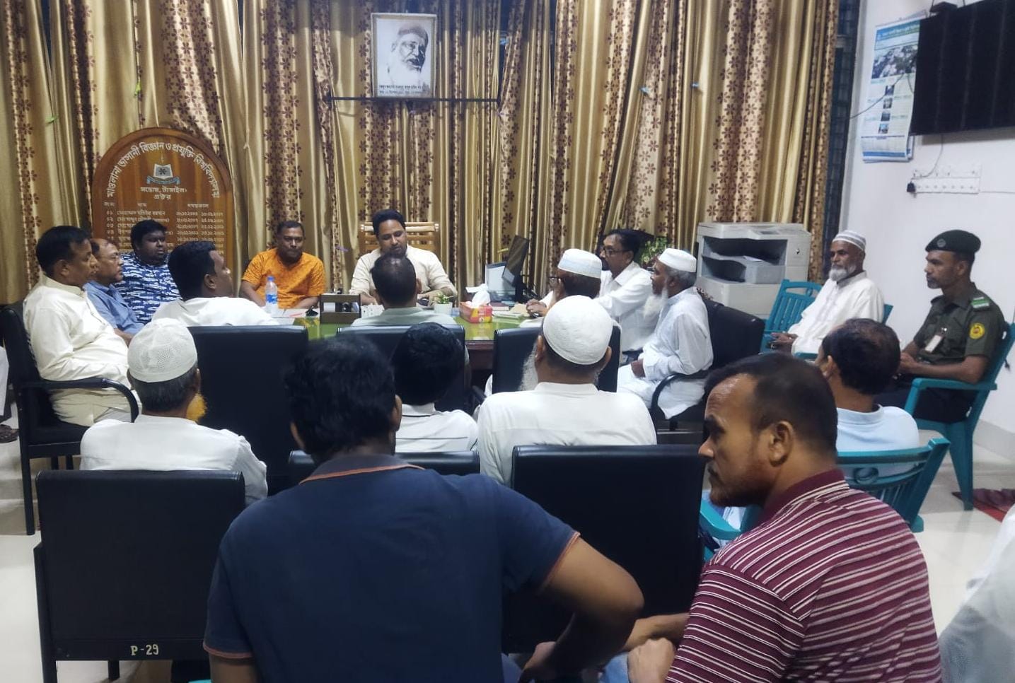 শিক্ষার্থীদের স্বাস্থ্য ও নিরাপত্তায় তৎপর মাভাবিপ্রবির প্রক্টর