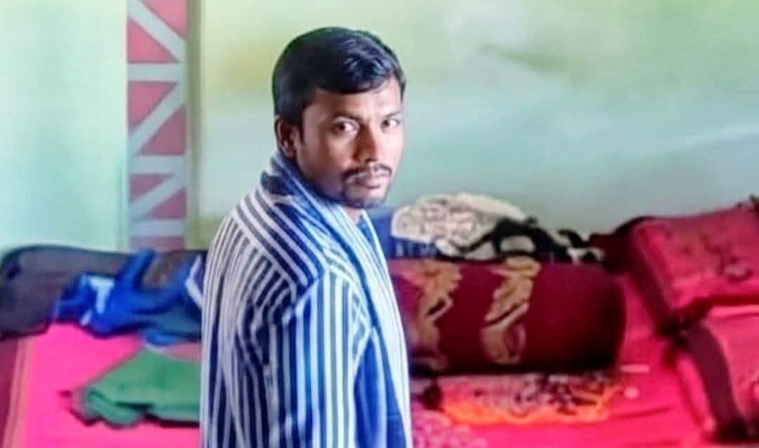 তাহিরপুরে ব্যবসায়ীর অফিসের সিলিং কেটে ৫ লাখ টাকা চুরি, থানায় অভিযোগ