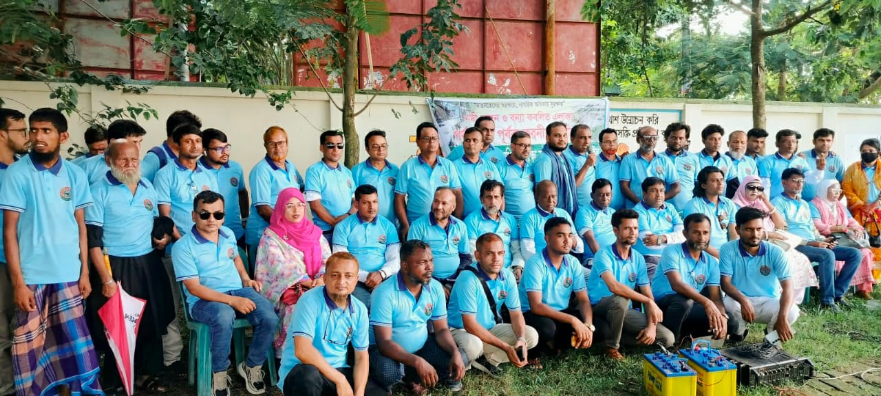 টাঙ্গাইলে নদীভাঙ্গন ও বন্যাকবলিত এলাকা পর্যবেক্ষণ 